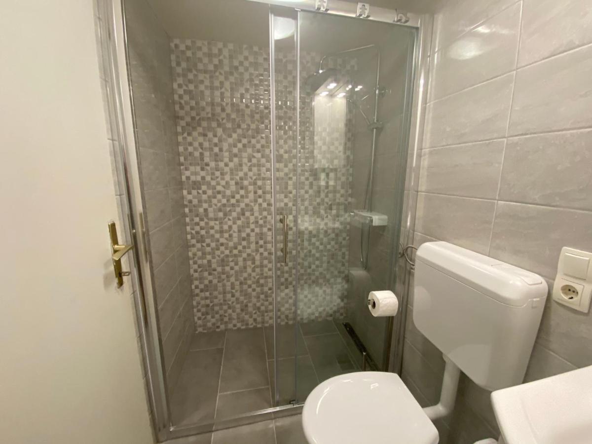 Apartment Surdic Valun Eksteriør billede